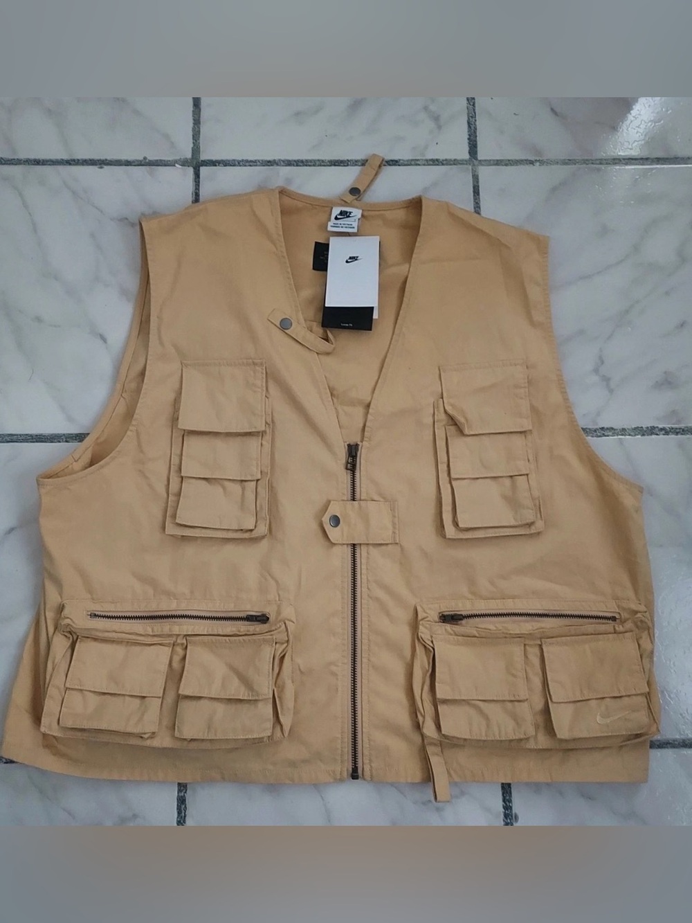 Nike Life Utility Vest Men’s FN3214-252 Sesame Sz L